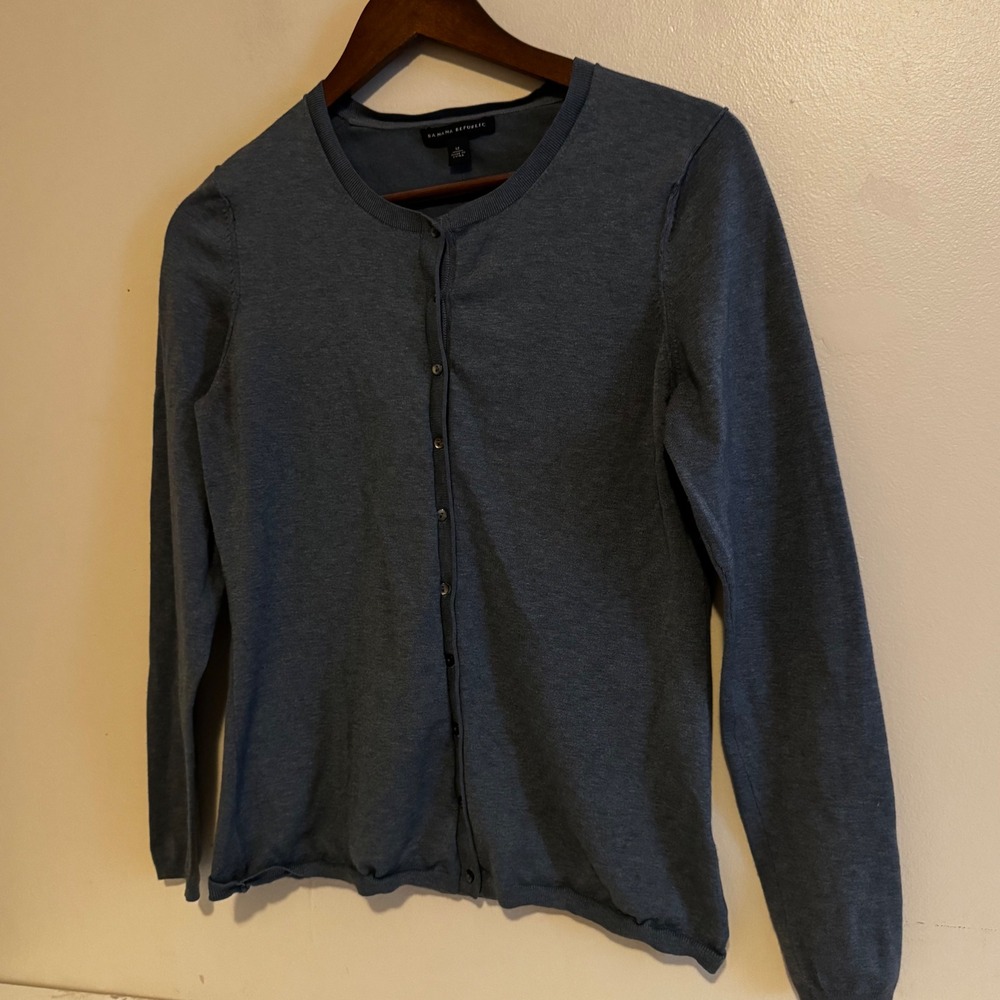 Banana Republic Women's M Silk Blend Cardigan Slate Blue Gray Button Front Fall